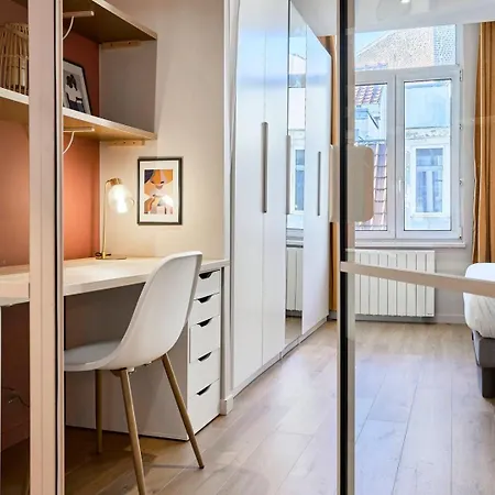 With Parking In The Heart Of Old * Lille