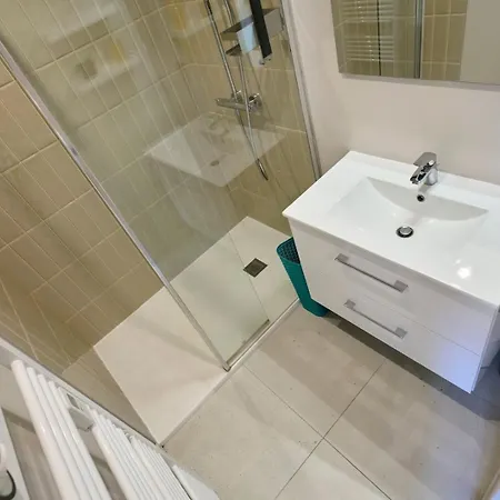 With Parking In The Heart Of Old Apartamento Lille