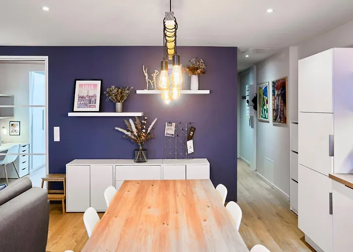 With Parking In The Heart Of Old