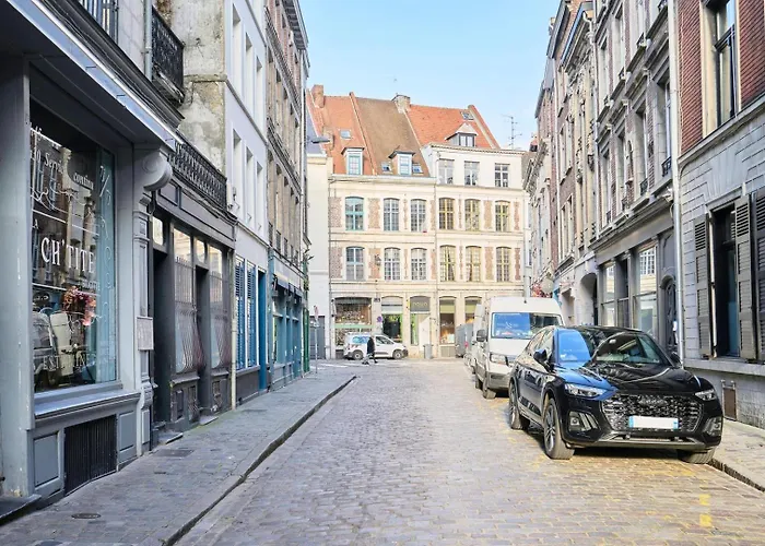 With Parking In The Heart Of Old *