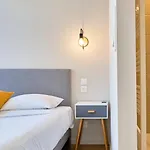 דירה With Parking In The Heart Of Old
